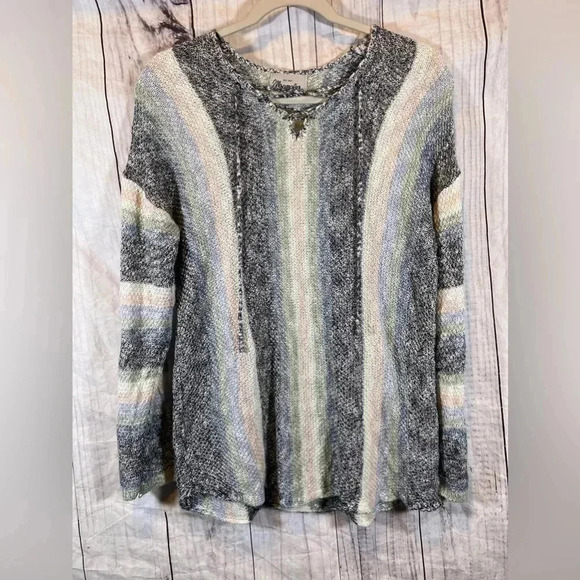 Wranglers Women’s Knit Long Sleeve Striped Sweater - Picture 1 of 5